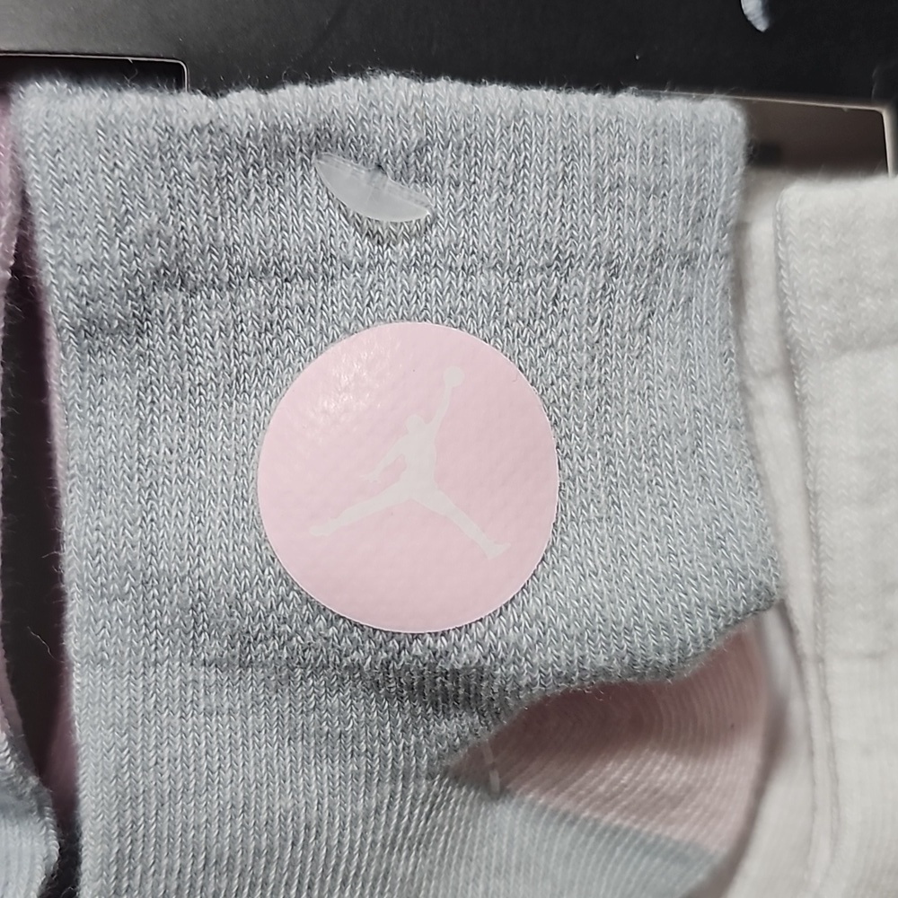 Jordan Infant/Toddler Socks New 6 Pairs - Picture 3 of 4